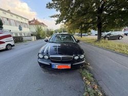 Schwarz Gebraucht 2004 Jaguar X-type Executive Limousine | 500 € (Fairer Preis)