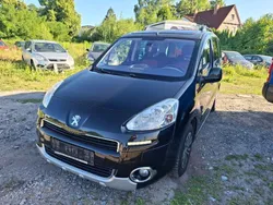 Schwarz Gebraucht 2014 Peugeot Partner Tepee Style Van / Kleinbus | 3.999 € (Fairer Preis)