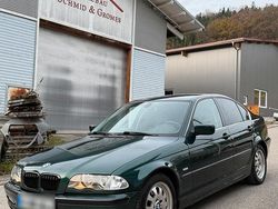 Grün Gebraucht 1998 BMW 323 M Sport Limousine | 3.599 € (Guter Preis)