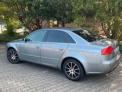 Silber Gebraucht 2005 Audi A4 Limousine | 1.500 € (Guter Preis)