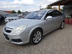 Silber Gebraucht 2007 Opel Vectra Edition Limousine | 1.500 € (Superpreis)