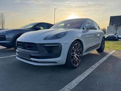 Grau Gebraucht 2021 Porsche Macan SUV | 55.899 € (Etwas zu teuer)
