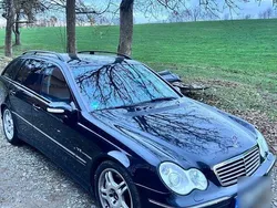 Schwarz Gebraucht 2001 Mercedes C32 AMG AMG Kombi | 14.000 € (Teuer)