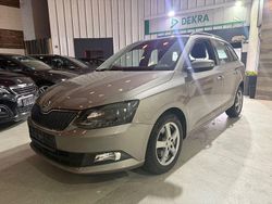 Silber Gebraucht 2015 Skoda Fabia Ambition Kombi | 7.999 € (Guter Preis)