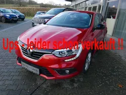 Rot Gebraucht 2018 Renault Mégane IV LIMITED Limousine | 12.990 € (Etwas zu teuer)