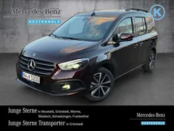 Rot Gebraucht 2024 Mercedes 180 Edition Limousine | 35.676 €