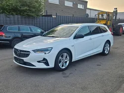 Weiß Gebraucht 2022 Opel Insignia Business Kombi | 16.450 € (Superpreis)