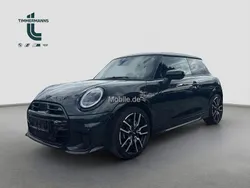Grau Gebraucht 2024 Mini John Cooper Works Kleinwagen | 35.490 € (Teuer)