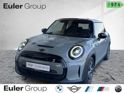 Moonwalk grey (metallic) Gebraucht 2022 Mini Cooper SE Kleinwagen | 15.999 € (Guter Preis)
