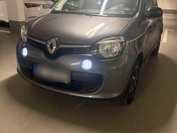Grau Gebraucht 2017 Renault Twingo LIMITED Kleinwagen | 6.799 € (Fairer Preis)