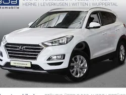 Weiß Gebraucht 2020 Hyundai Tucson Trend SUV | 18.470 € (Fairer Preis)
