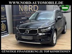 Schwarz Gebraucht 2022 Volvo XC40 Momentum SUV | 25.450 € (Superpreis)