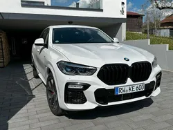 Weiß Gebraucht 2021 BMW X6 M50 Performance SUV | 58.750 € (Superpreis)