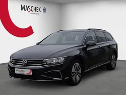 Deep black perleffekt Gebraucht 2020 VW Passat GTE Kombi | 18.840 € (Superpreis)