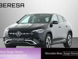 Nachtschwarz Gebraucht 2024 Mercedes GLA250 Progressive SUV | 40.890 € (Guter Preis)