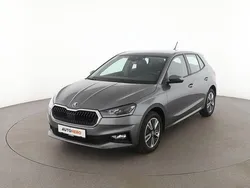 Grau Gebraucht 2024 Skoda Fabia Selection Limousine | 18.950 € (Fairer Preis)