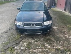 Schwarz Gebraucht 2003 Audi A4 Basis Kombi | 2.400 € (Guter Preis)