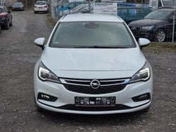 Weiß Gebraucht 2019 Opel Astra Innovation Kombi | 6.600 € (Guter Preis)