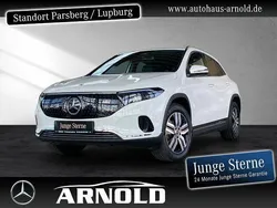 Weiß polarweiß Gebraucht 2024 Mercedes EQA300 Progressive SUV | 35.640 € (Fairer Preis)