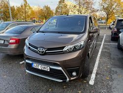 Braun Gebraucht 2022 Toyota Proace Verso Kombi | 32.000 € (Fairer Preis)