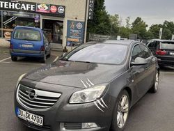 Beige Gebraucht 2011 Opel Insignia Innovation Limousine | 5.800 € (Fairer Preis)