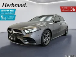 Metalliclack mountaingrau Gebraucht 2019 Mercedes A180 AMG line Limousine | 21.980 € (Guter Preis)