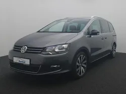 Grau Gebraucht 2019 VW Sharan IQ Drive Van / Kleinbus | 25.990 € (Fairer Preis)