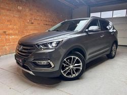 Titanum silver / met Gebraucht 2016 Hyundai Santa Fe Premium SUV | 22.790 € (Fairer Preis)