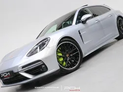 Silber Gebraucht 2018 Porsche Panamera Turbo S Sport Turismo Limousine | 94.999 € (Etwas zu teuer)