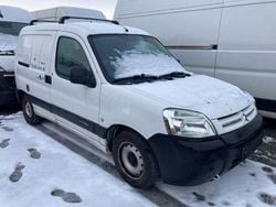 Weiss Gebraucht 2006 Citroën Berlingo Van / Kleinbus | 1.900 € (Superpreis)