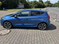 Blau Gebraucht 2021 Ford Fiesta ST Kleinwagen | 18.400 € (Fairer Preis)