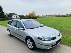 Silber Gebraucht 2007 Renault Laguna III Kombi | 1.999 € (Fairer Preis)