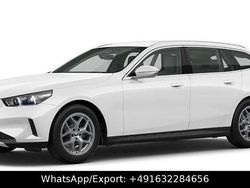 Alpinweiß uni Neu 2025 BMW 520 Sport Line Kombi | 50.900 € (Superpreis)
