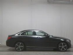 Schwarz Gebraucht 2020 Mercedes C300e Avantgarde Limousine | 19.980 € (Guter Preis)
