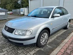 Silber Gebraucht 1999 VW Passat Limousine | 1.750 € (Fairer Preis)