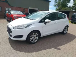 Weiß Gebraucht 2013 Ford Fiesta Individual Kleinwagen | 5.499 € (Guter Preis)