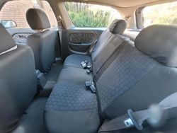 Silber Gebraucht 1998 Nissan Almera Kombi | 1.500 €