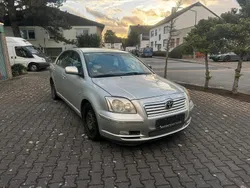 Gebraucht 2003 Toyota Yaris Kombi | 2.200 €