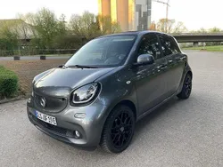 Grau Gebraucht 2019 Smart ForFour Electric Drive Kleinwagen | 11.499 € (Etwas zu teuer)