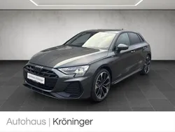 Grau Neu 2025 Audi A3 Sportback S-Line Limousine | 42.990 € (Fairer Preis)