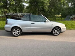 Silber Gebraucht 2001 VW Golf Cabriolet Conceptline Cabrio | 1.450 € (Guter Preis)