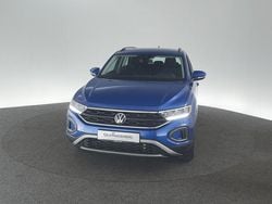 Blau Gebraucht 2024 VW T-Roc Life SUV | 26.910 € (Guter Preis)
