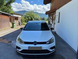 Weiß Gebraucht 2019 VW Golf VII R Limousine | 27.250 € (Etwas zu teuer)