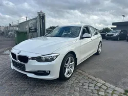 Weiß Gebraucht 2015 BMW 316 Limousine | 8.400 € (Superpreis)