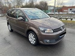 Braun Gebraucht 2014 VW Touran Cup Van / Kleinbus | 5.999 € (Superpreis)