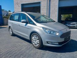 Silber Gebraucht 2017 Ford Galaxy Van / Kleinbus | 10.890 € (Fairer Preis)