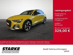 Pythongelb metallic Gebraucht 2024 Audi A3 Ambiente Limousine | 39.830 €