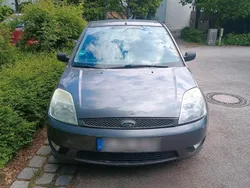 Grau Gebraucht 2005 Ford Fiesta Kleinwagen | 2.500 € (Etwas zu teuer)