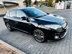 Schwarz Gebraucht 2012 Renault Mégane GrandTour Kombi | 3.990 €