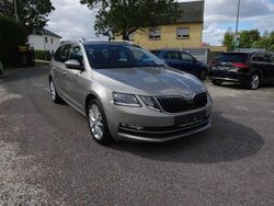 Beige Gebraucht 2018 Skoda Octavia Style Kombi | 17.500 € (Fairer Preis)